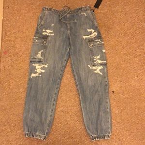 LF TUREIS CARGO POCKET DENIM JOGGER